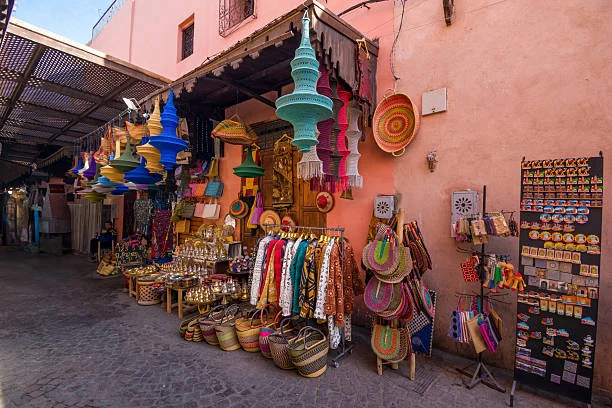 Marrakech Old Medina: From Cooking classes to majistic riads and hotels